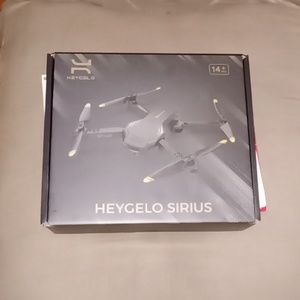 Foldable drone with camera